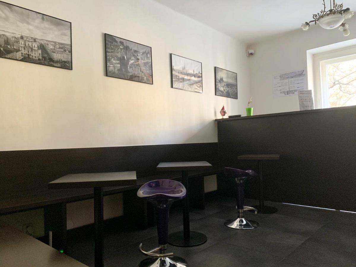 פראג Hostel Fontana מראה חיצוני תמונה