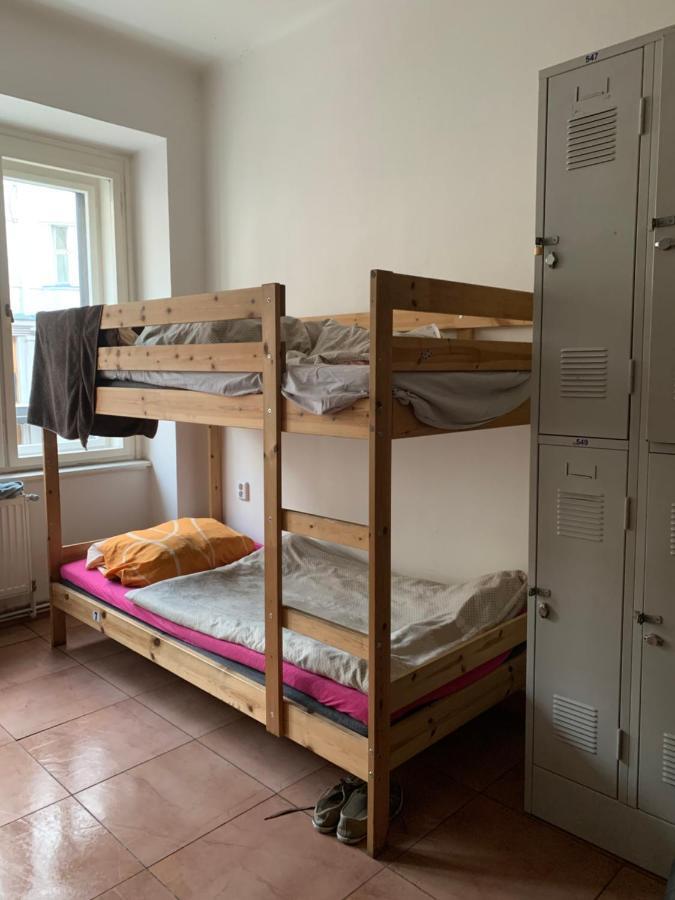 פראג Hostel Fontana מראה חיצוני תמונה