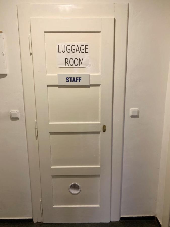 פראג Hostel Fontana מראה חיצוני תמונה